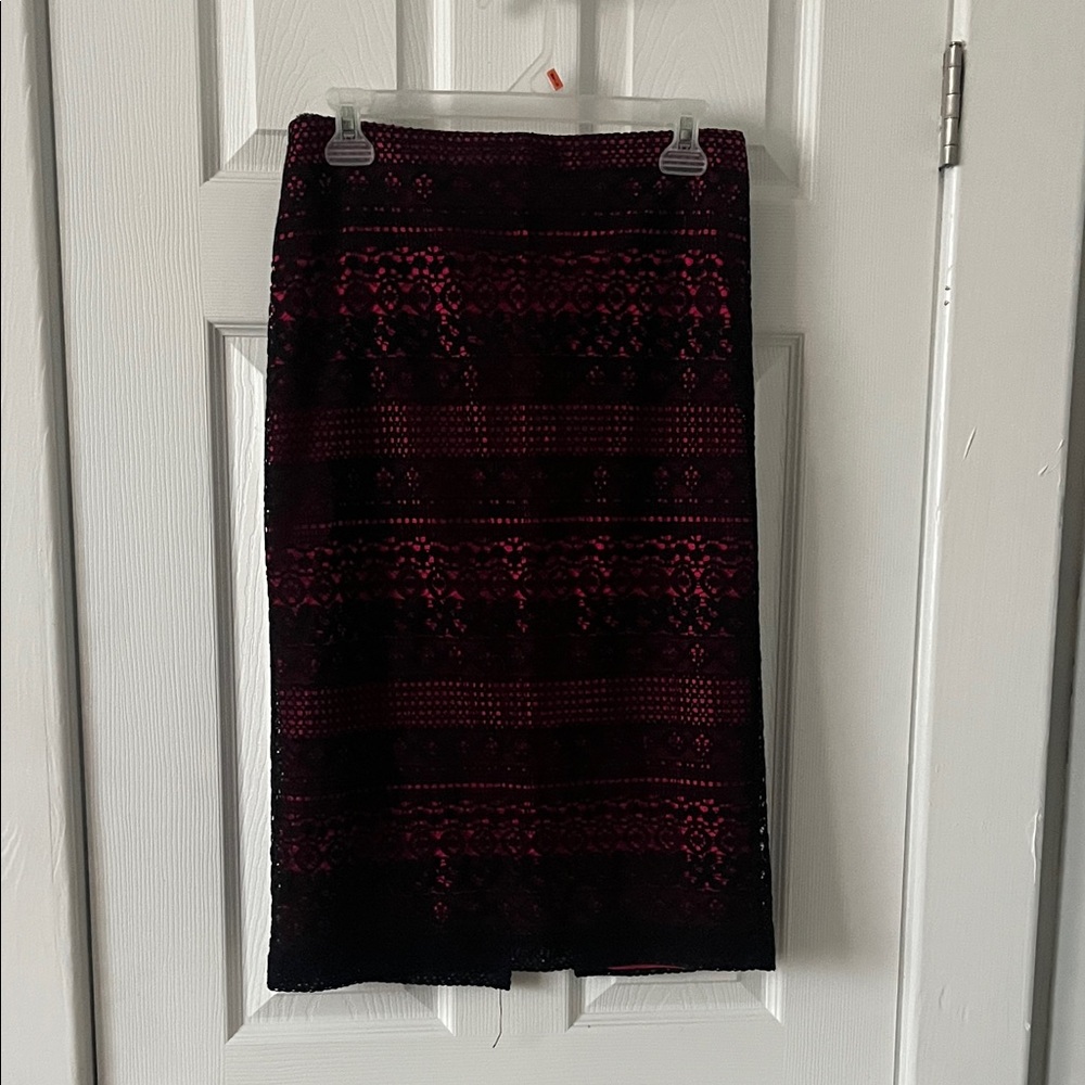 New York & Company Black and Red Pencil Skirt